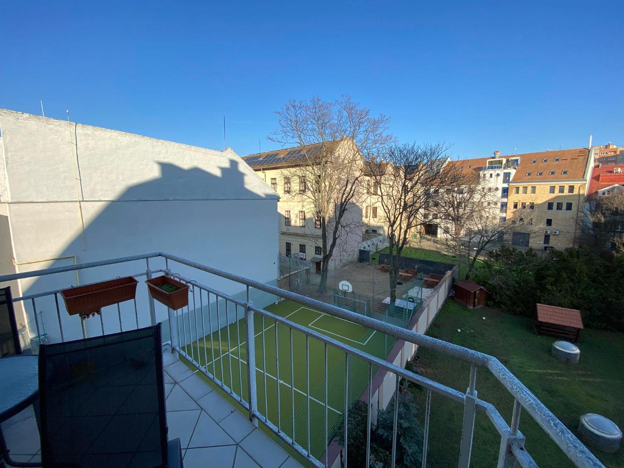 Skylark Cozy Bigger Apartment Budapest Exterior photo